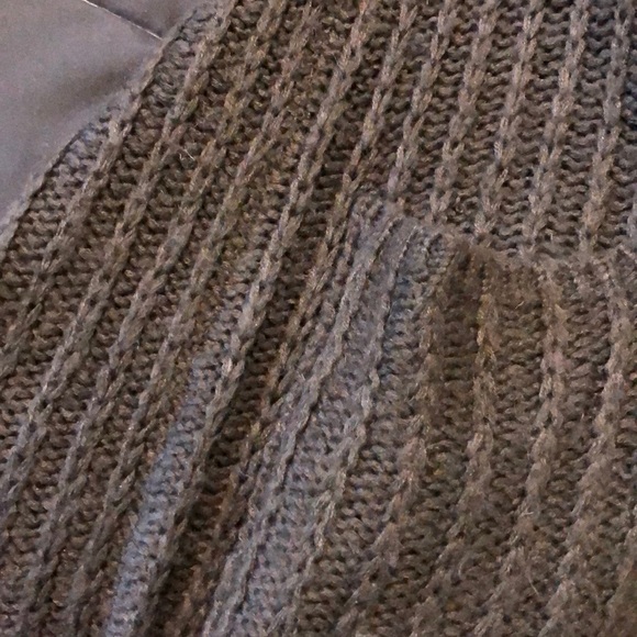 Wet seal long cardigan - Picture 3 of 3